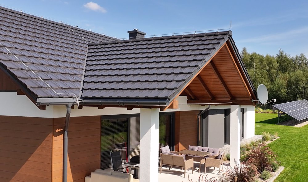 Jakie są kluczowe czynniki wpływające na jakość dachówek ceramicznych